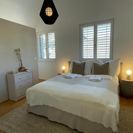 Vincent Loft In Der Innenstadt - Mit Garage Bregenz